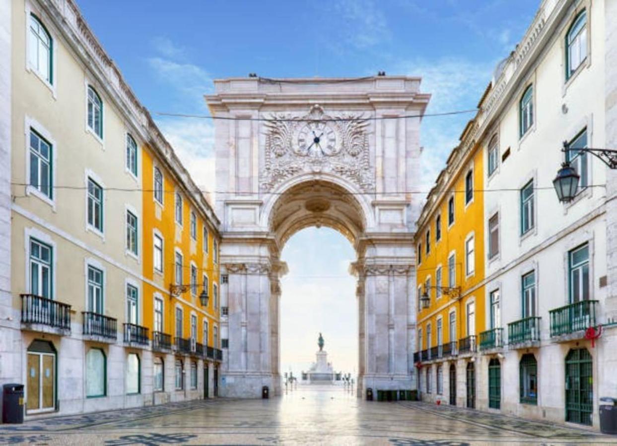 2 Bedroom Apartment For 4 People With Free Public Parking Lisboa Eksteriør bilde